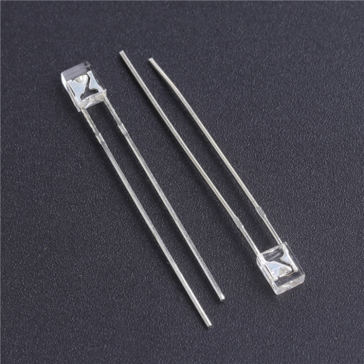 234 luci a LED quadrate